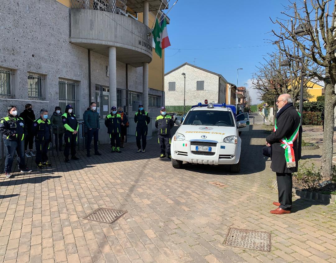 Covid, Grezzago ricorda le sue vittime con un minuto di silenzio