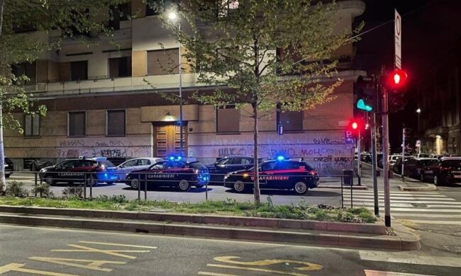 Feste “clandestine” a Milano e provincia: 60 ragazzi multati