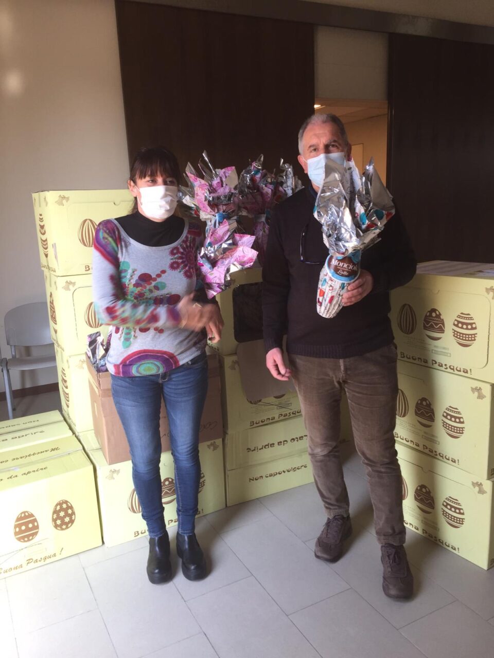 Uova di cioccolato per i bambini di Truccazzano: il regalo di Pasqua della Giunta