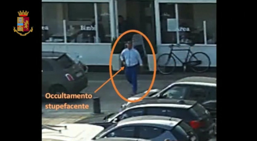 Sgominato maxi giro di cocaina: il fornitore è il gestore di un bar