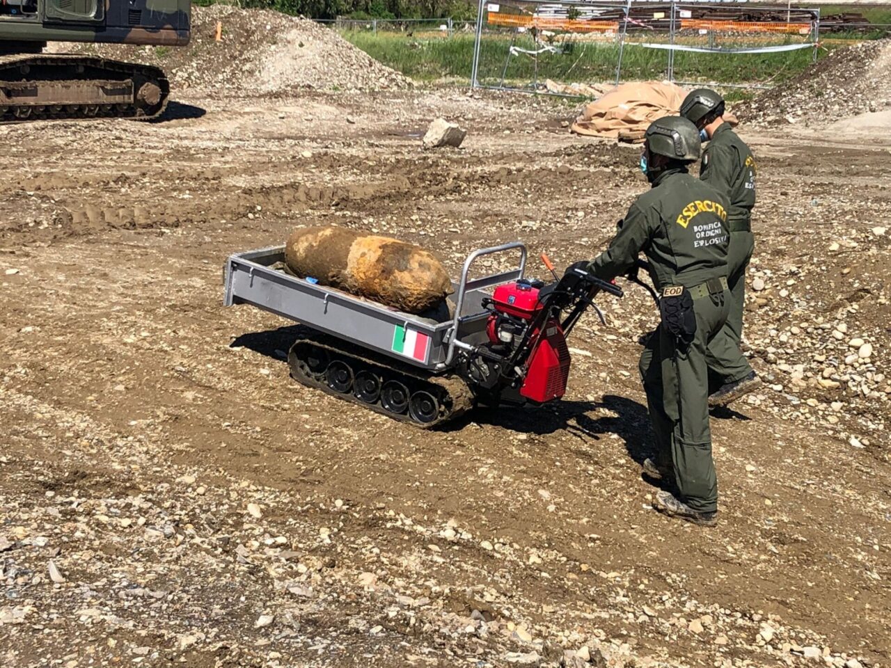 Bomba Segrate  l’ordigno è stato rimosso, programmata l’esplosione