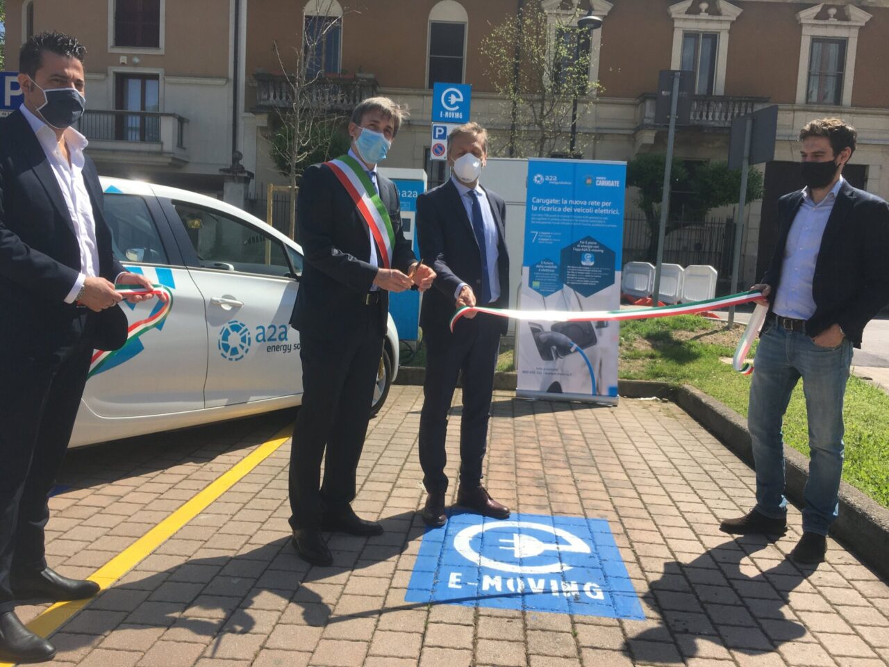 Carugate verso il futuro: inaugurate sette colonnine per la ricarica di veicoli elettrici