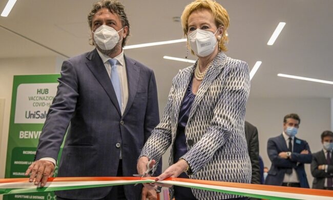 E’ entrato in servizio il primo hub vaccinale aziendale da mille dosi al giorno