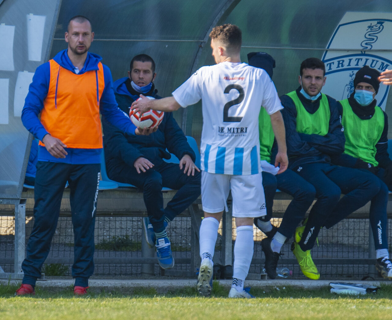 Tritium, successo e aggancio-salvezza