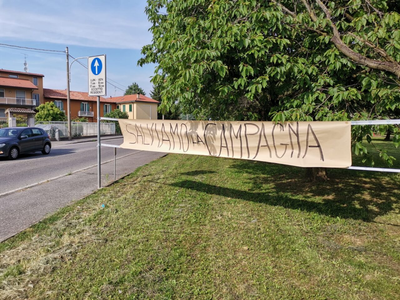 Manifestazione a Bussero contro la vasca di laminazione del Molgora