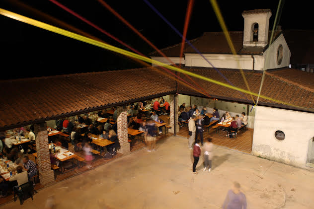 Teatro sotto le stelle a cascina Castellazzo