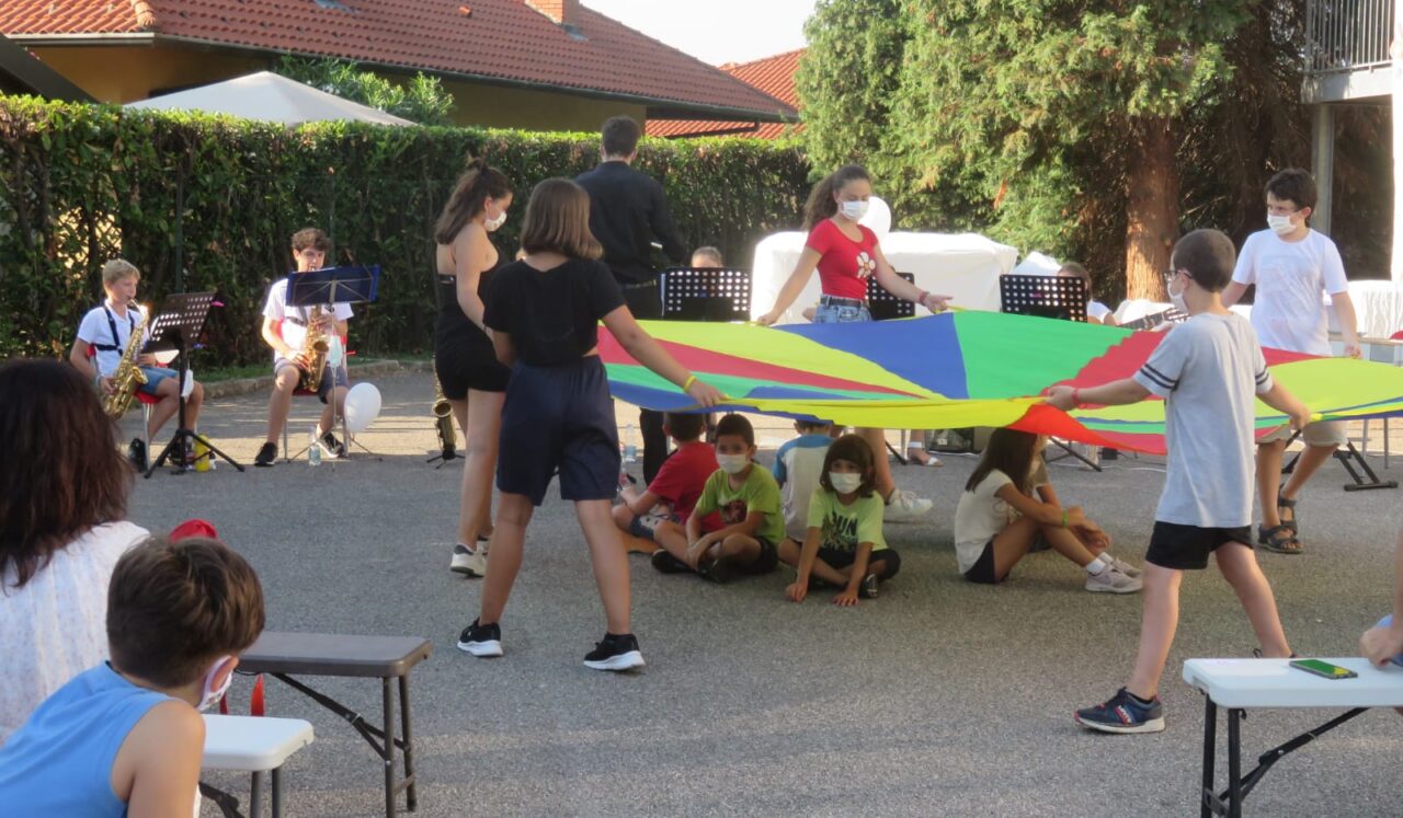 “Un centro estivo comunale solo per studenti stranieri. E pure gratis”