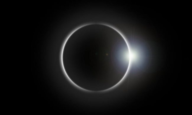Occhi (protetti) al cielo giovedì 10 giugno per la “mini eclissi”