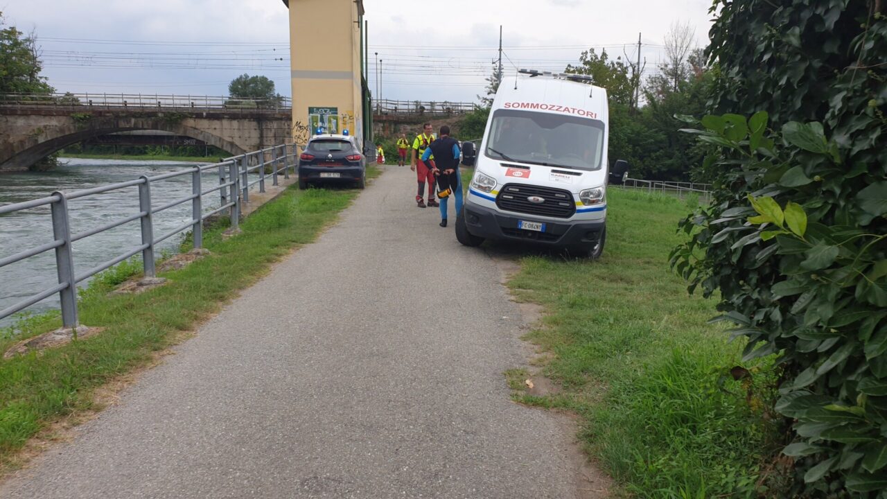 Fa il bagno nell’Adda e ha un malore: intervengono Carabinieri, ambulanza e sommozzatori