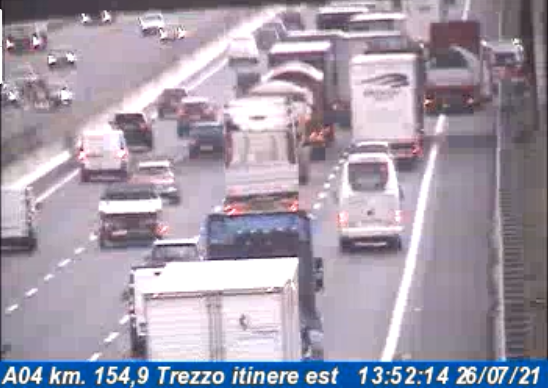 Incidente in A4 tra Trezzo e Cambiago: coinvolto un mezzo pesante
