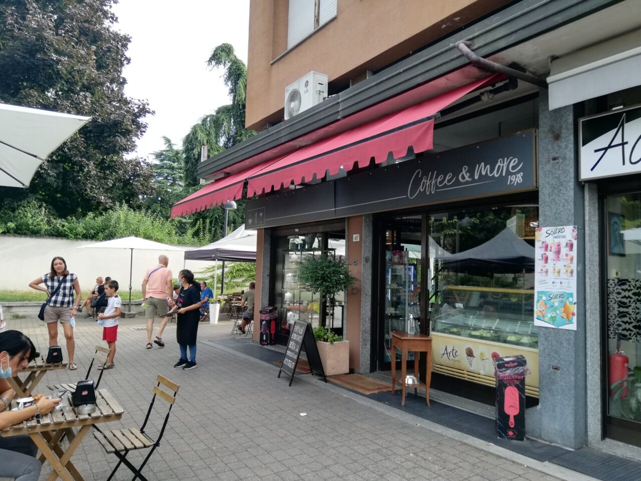 Barista picchiata per venti euro falsi, in ospedale incontra… il suo aggressore