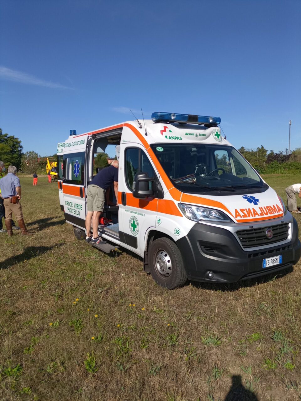 Elisoccorso a Rodano per una caduta da cavallo