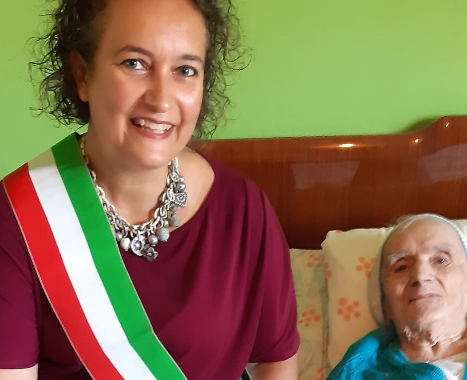 Rodano festeggia i cent’anni di nonna Rina