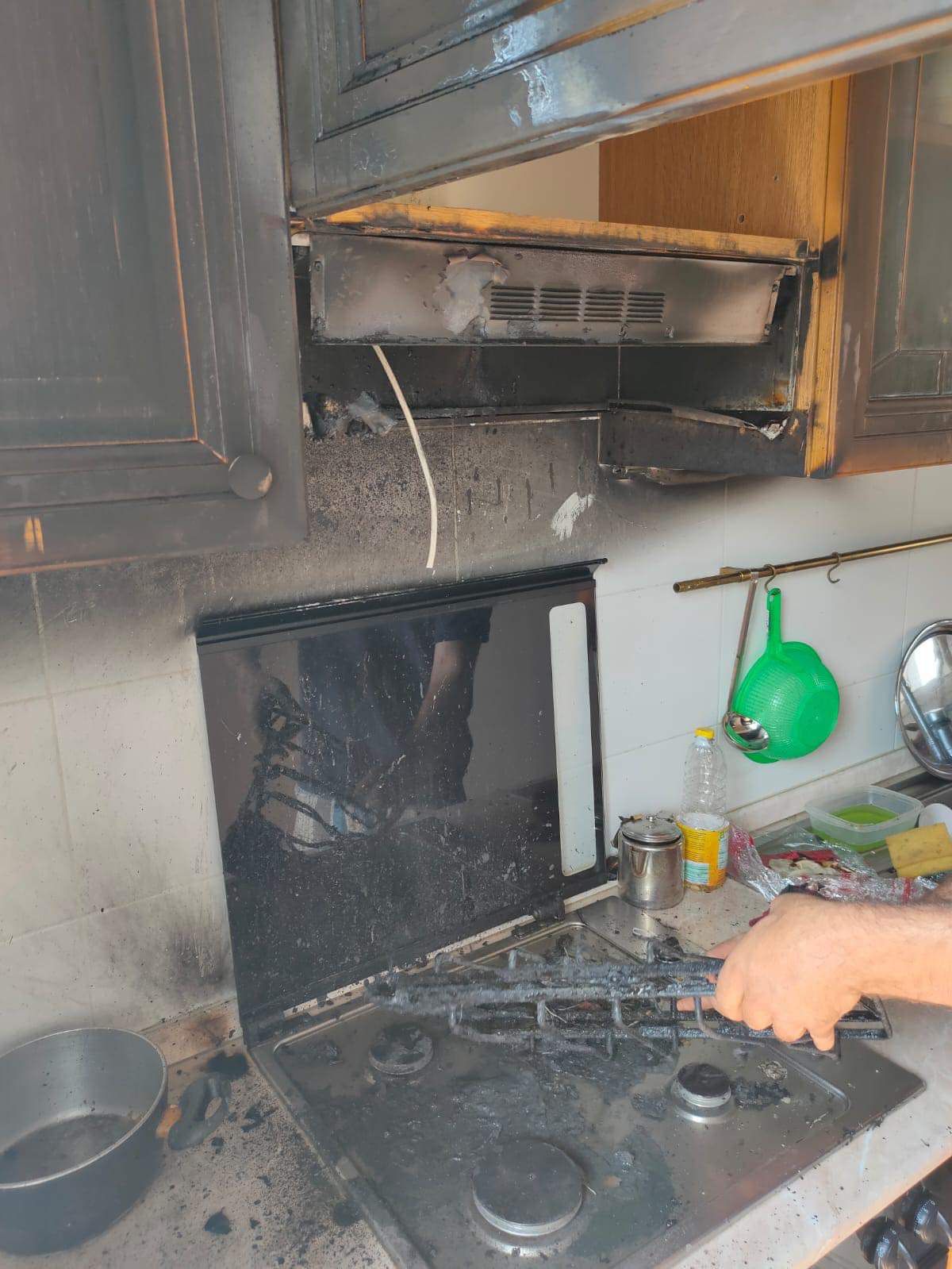 gorgonzola incendio in una casa partito dalla cucina