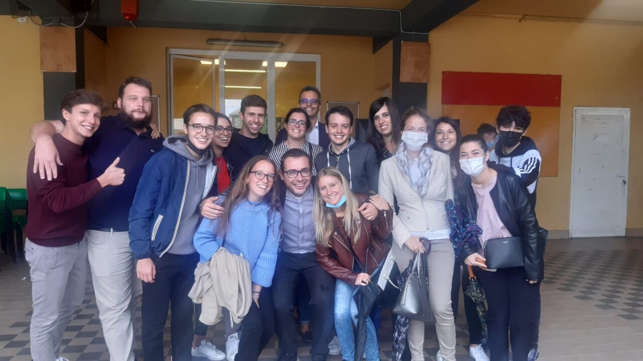 Carugate:  l’oratorio Don Bosco dà il benvenuto al nuovo don