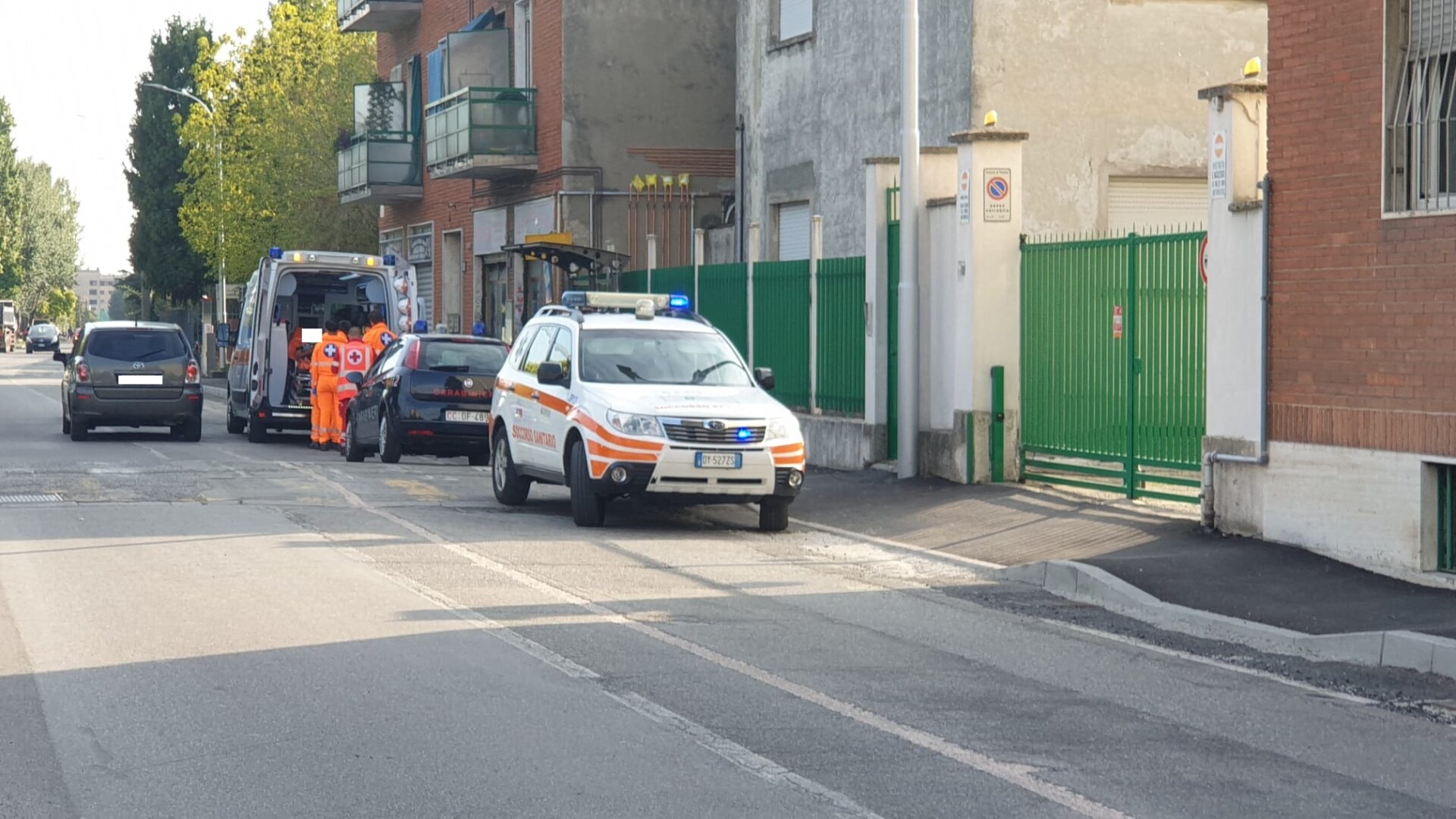 carabinieri ambulanza pioltello 1
