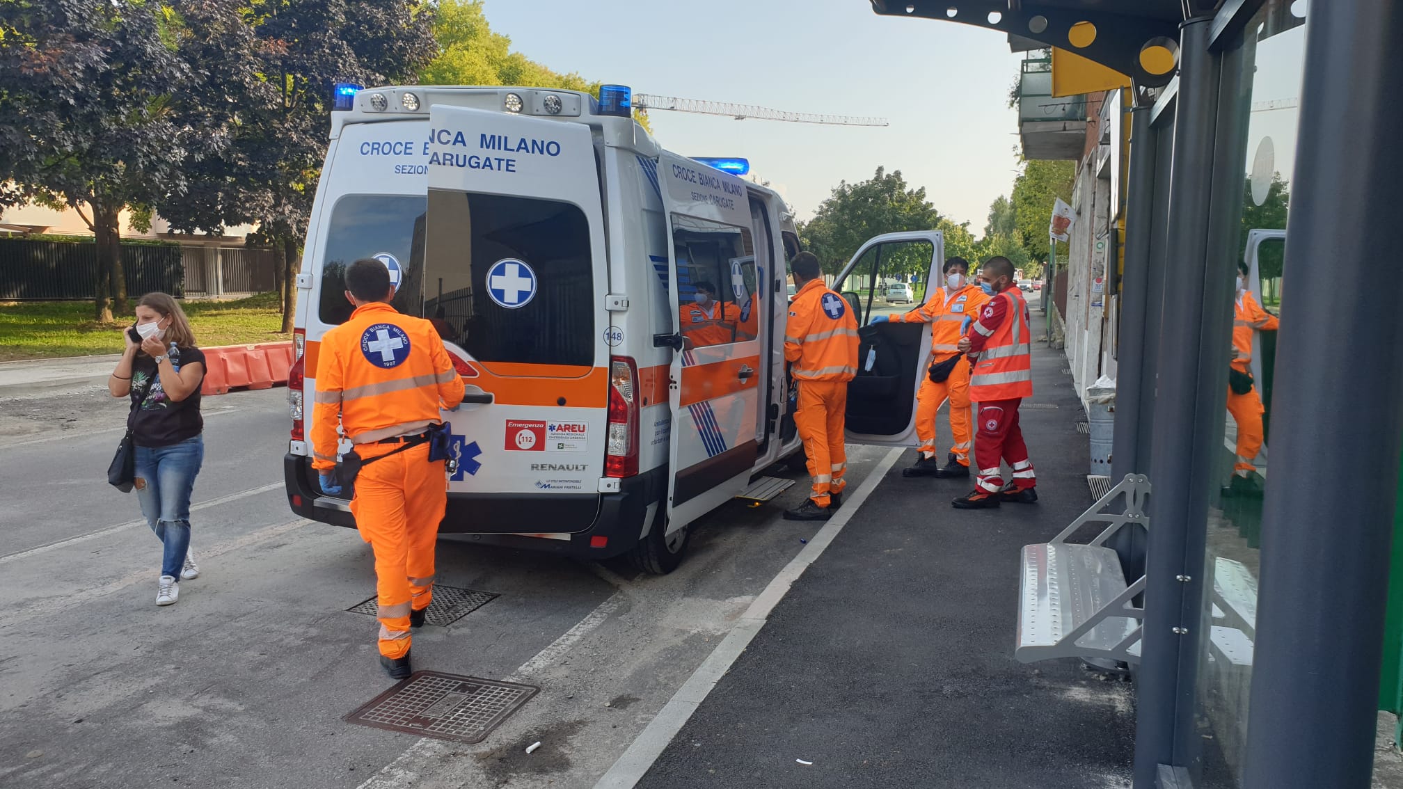 carabinieri ambulanza pioltello 2