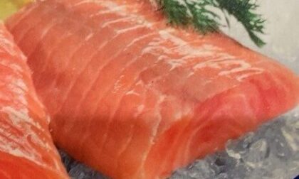 Data di scadenza sbagliata: Carrefour ritira tranci di salmone in tutta Italia