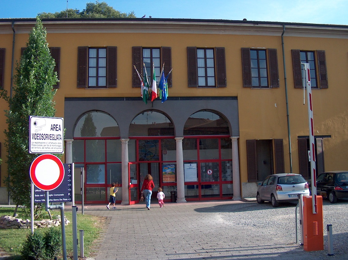 Una riunione per “sfiduciare” il sindaco e costringerlo alle dimissioni