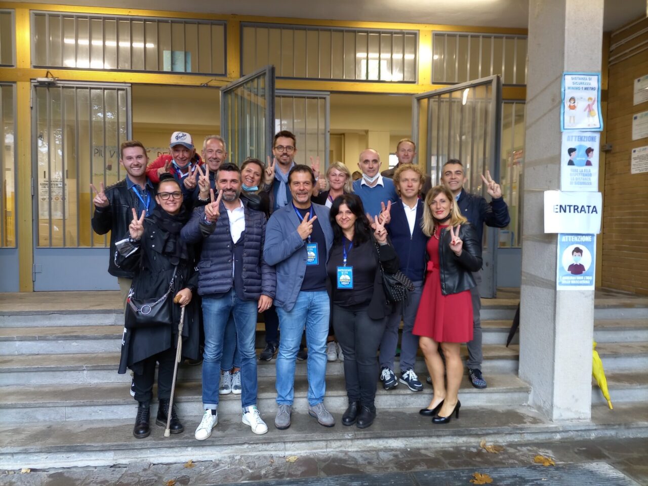 Il maltempo non ferma i festeggiamenti per Andrea Fumagalli, riconfermato sindaco a Inzago