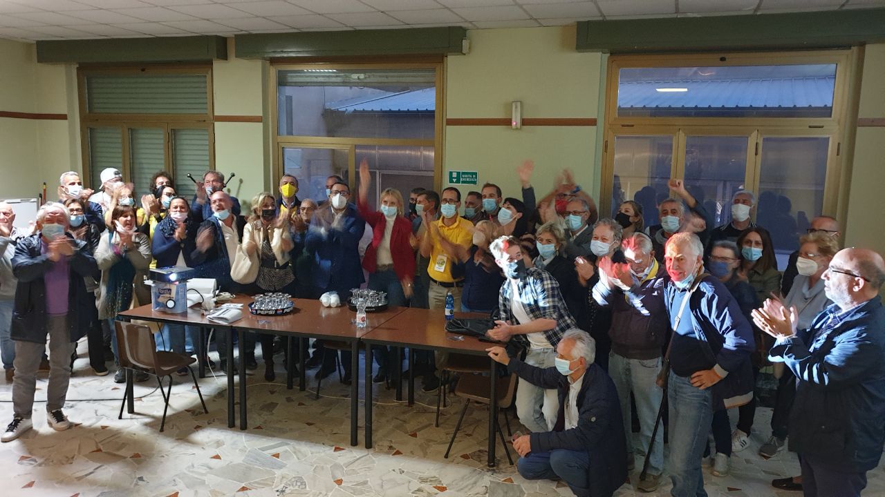 Elezioni a Pioltello, Ivonne Cosciotti stravince già al primo turno