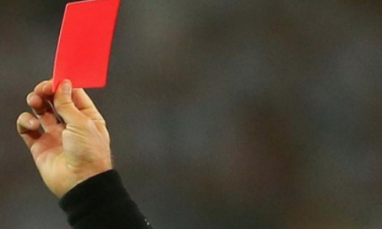 Rissa in un derby di calcio giovanile, Daspo a quattro persone tra cui due minorenni