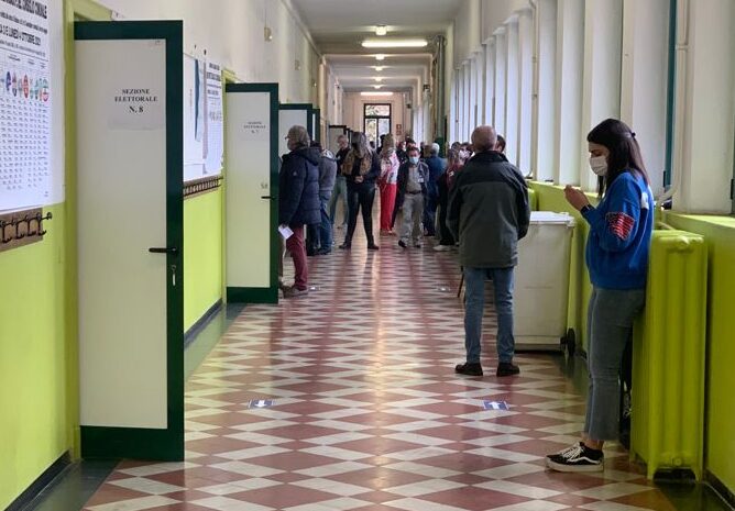 Cassano al ballottaggio: “proposte indecenti” per avere i voti di Galbusera