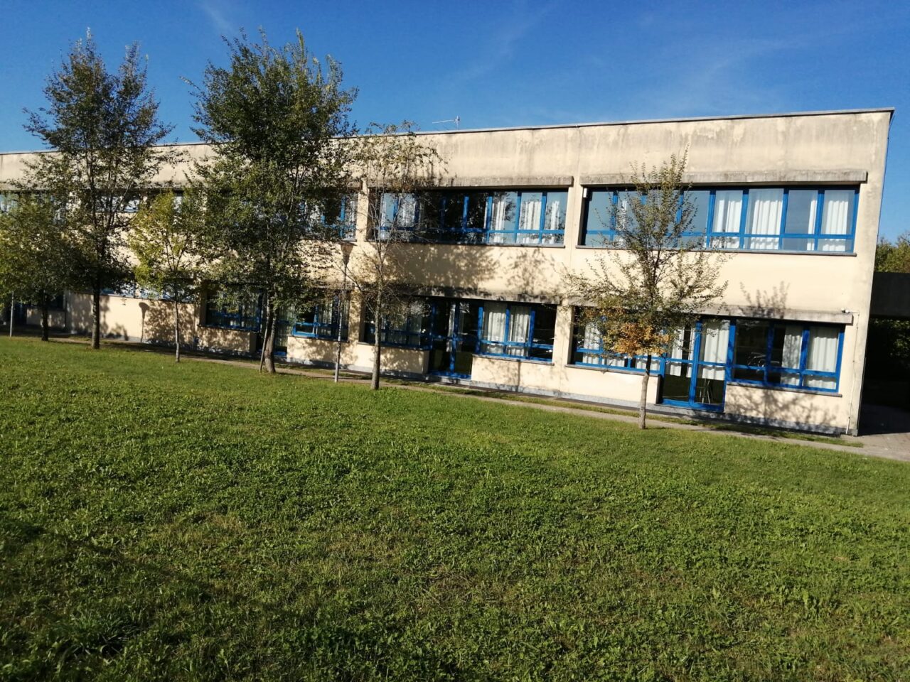 Troppe barriere architettoniche a scuola, studente è costretto a cambiare istituto