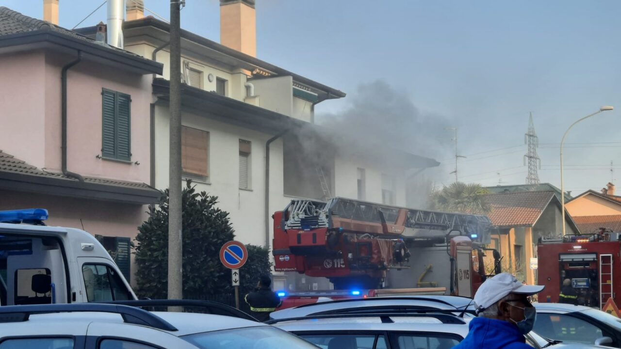 Incendio in un appartamento a Cernusco sul Naviglio