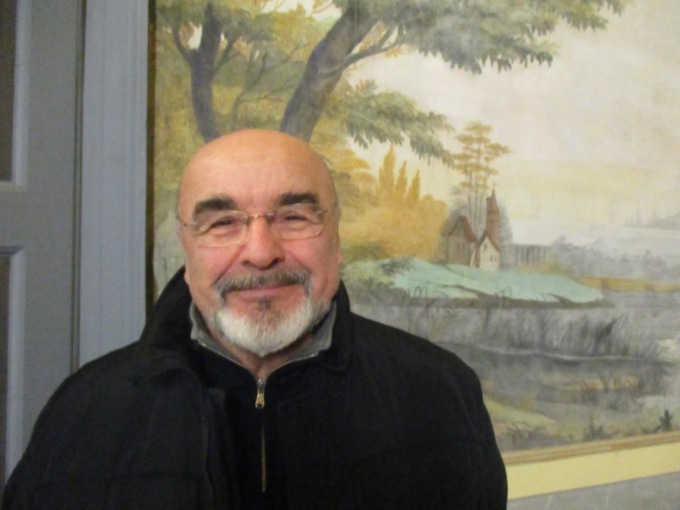 Addio a Luigi Crespi, uomo dei presepi