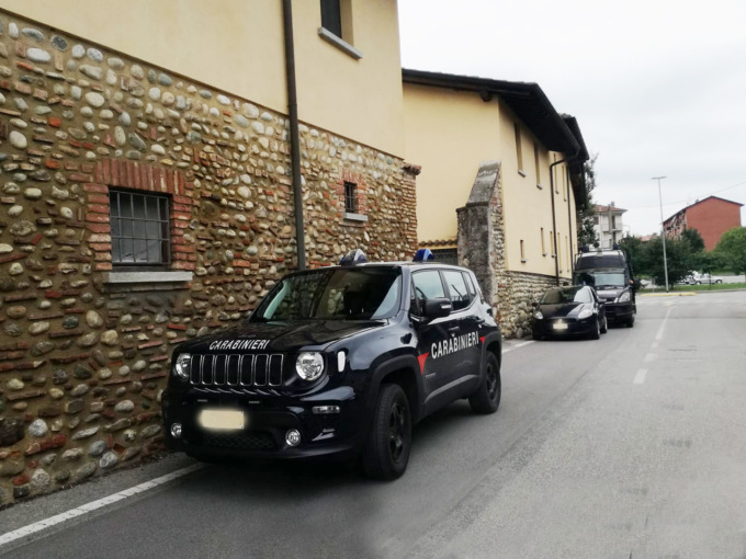 Comune dà in affitto casa di lusso confiscata per riqualificare alloggi popolari