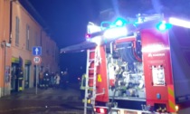 Incendio di una centralina, un intero quartiere al buio