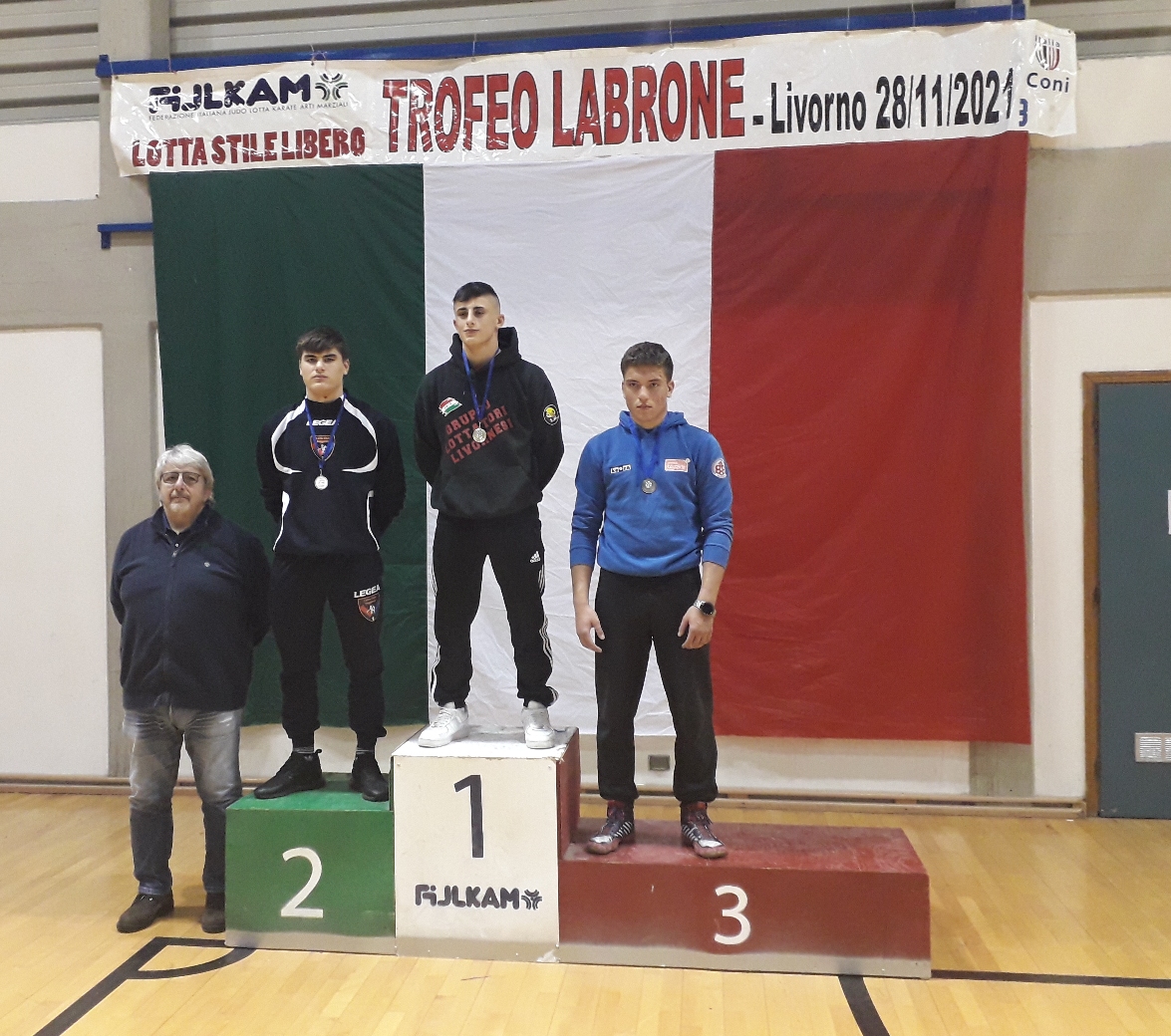 La premiazione di Valentin Jalba