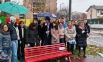 La panchina rossa degli studenti dell'Itsos Marie Curie per dire "no" alla violenza sulle donne