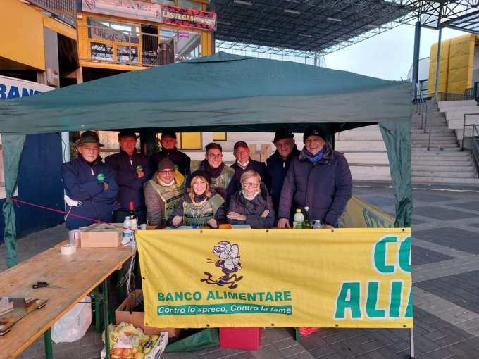 Colletta alimentare, a Cassano d’Adda raccolte quasi tre tonnellate di generi alimentari