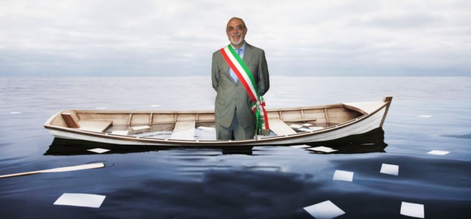 Un altro consigliere di maggioranza si è dimesso, il sindaco traballa ma non molla
