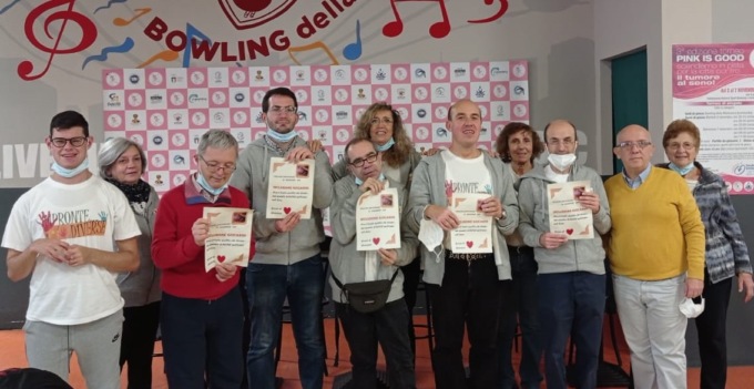 A Pessano anche il bowling abbatte le barriere