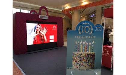Galleria Borromea festeggia 10 anni premiando i suoi clienti