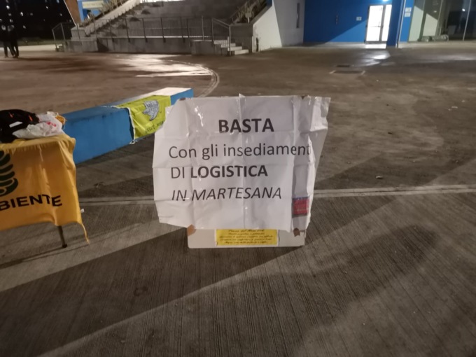 legambiente a bussero flash mob e volantinaggio all'assemblea cem