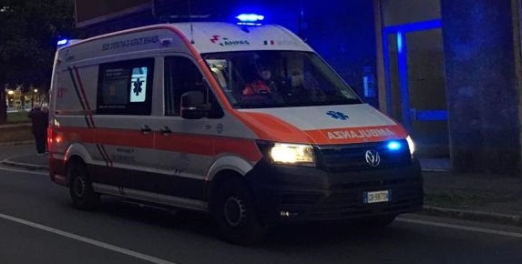 ambulanza cologno incidente