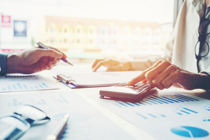Fare un resoconto delle spese: pianificare e gestire le finanze alla fine dell’anno