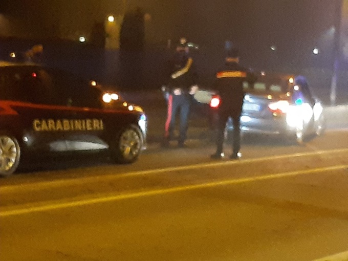 inseguimento cernusco sul naviglio carabinieri ladro