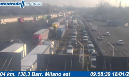 Incidente in Autostrada A4, code tra Monza e Sesto