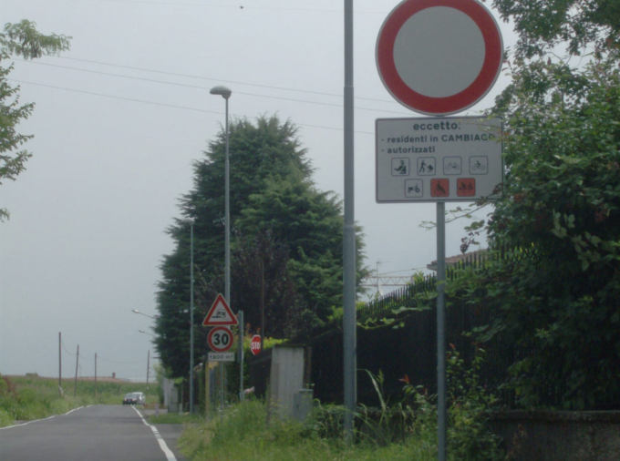 Cattivo odore in paese, intervengono Arpa a Cap