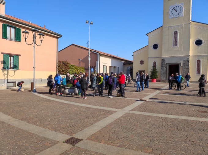 Il “prete no Vax” è arrivato in Martesana, il parroco di Gorgonzola: “Iniziativa inopportuna”