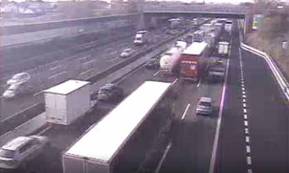 Incidente tra più veicoli in Autostrada A4