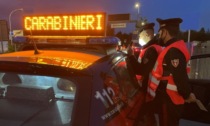 Non si ferma all'alt dei Carabinieri e scatta un lungo inseguimento: arrestato un 23enne