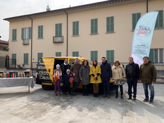 Inaugurata a Cassano d’Adda la “biblioteca viaggiante”