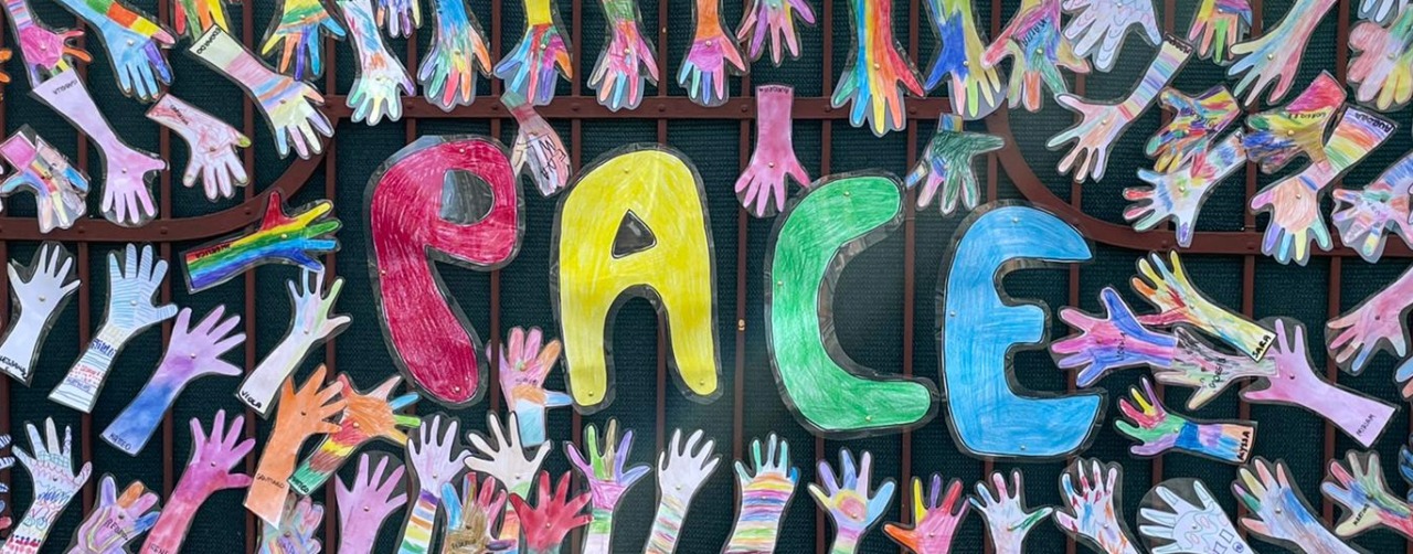 fiaccolata per la pace in ucraina a cassina de pecchi