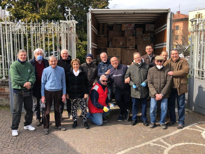 Trezzo si mobilita per l’Ucraina, è partita oggi la prima carovana di aiuti